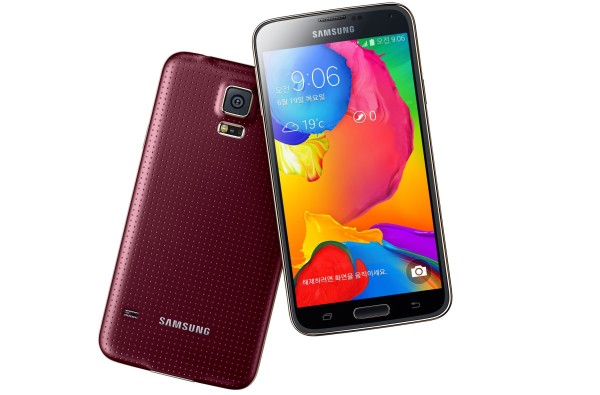 Samsung Galaxy S5 LTE-A / fot. producenta