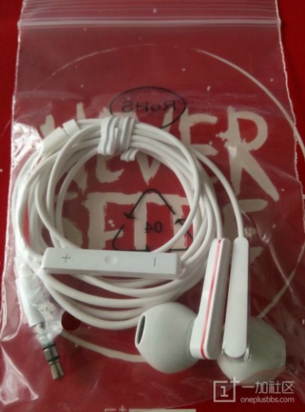 Słuchawki OnePlus / fot. oneplusbbs.com