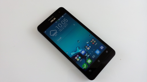 ASUS Zenfone 5 / fot. SwiatAndroid.pl