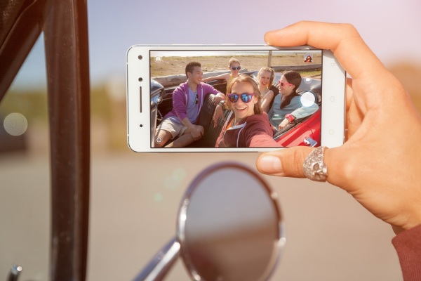 Lenovo VIBE S1 / fot. producenta