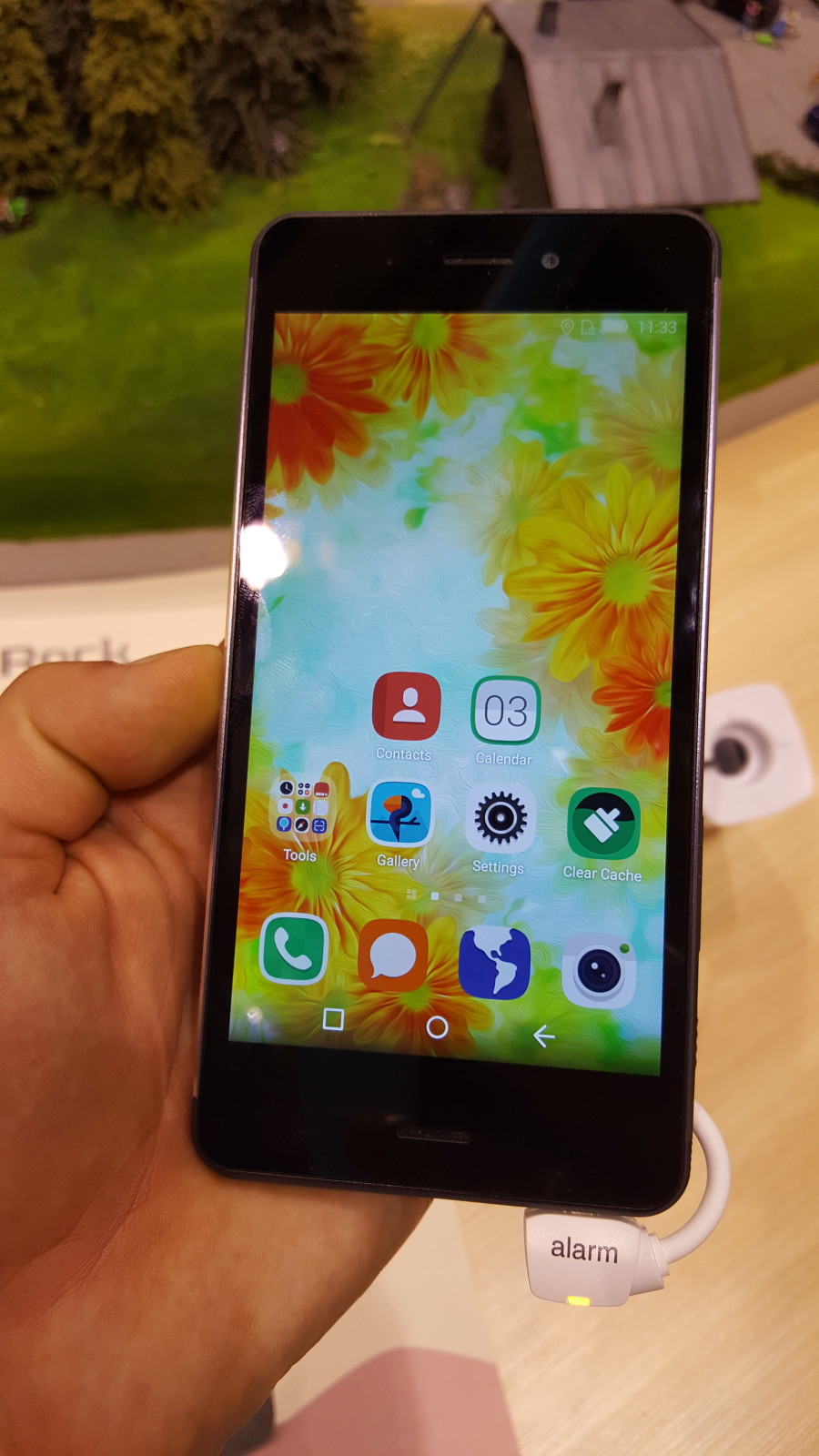 Hisense C30 / fot. SwiatAndroid.pl