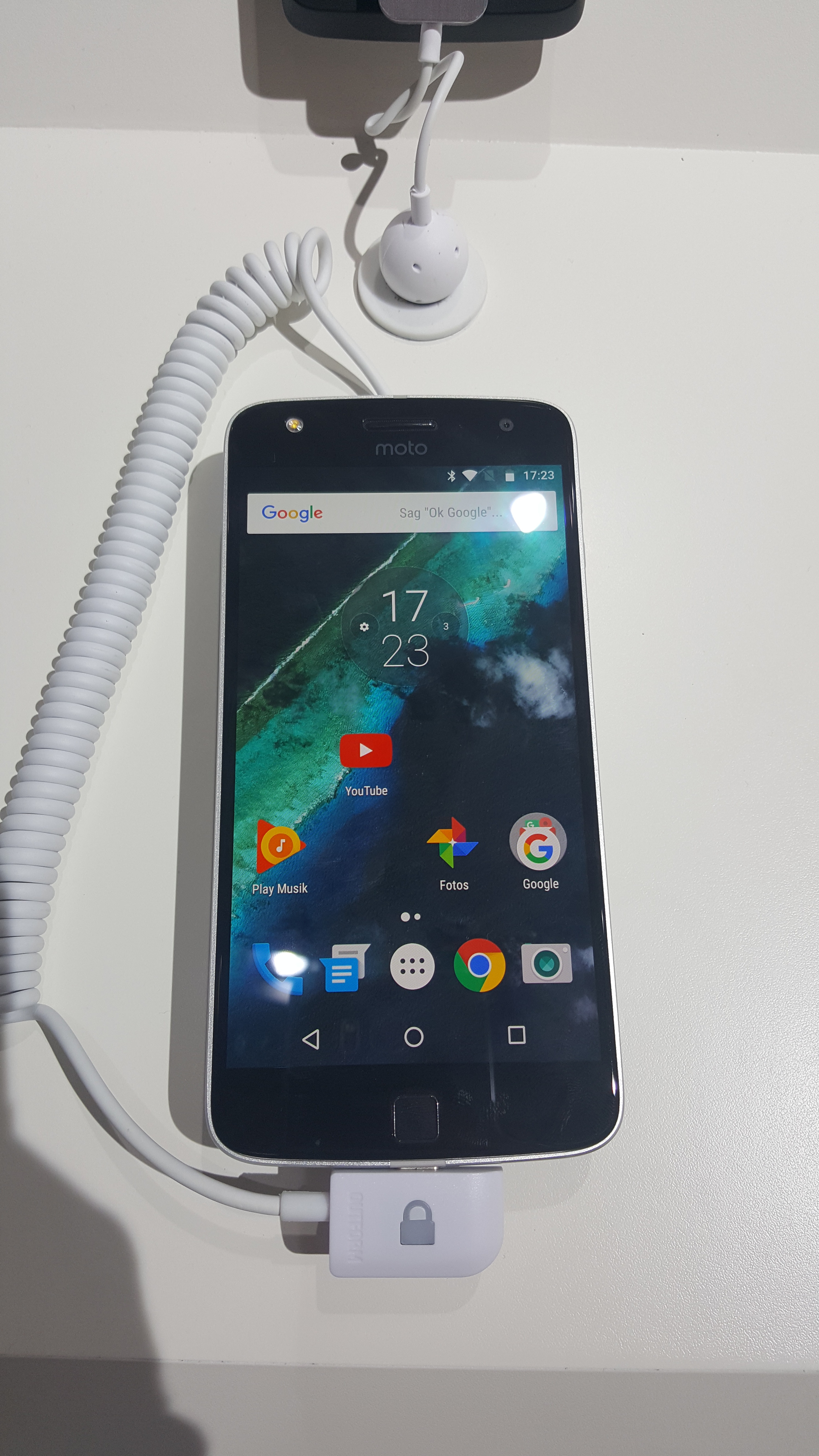 Lenovo Moto Z Play / fot. SwiatAndroid.pl